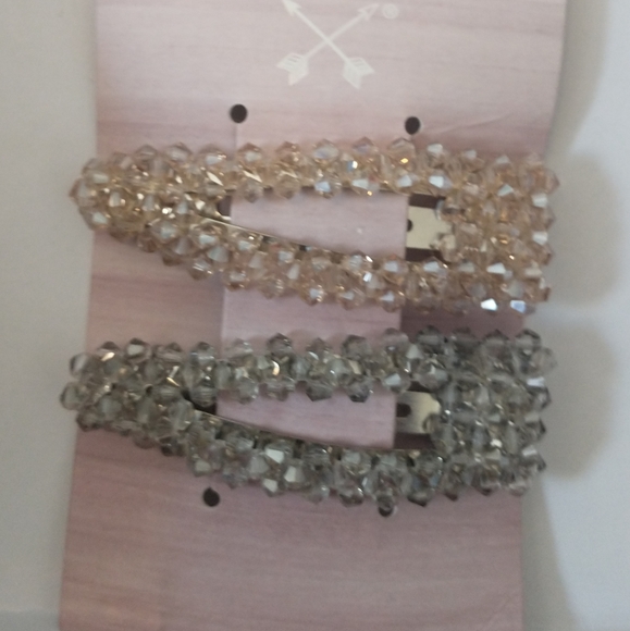 Hair clips - Picture 2 of 12